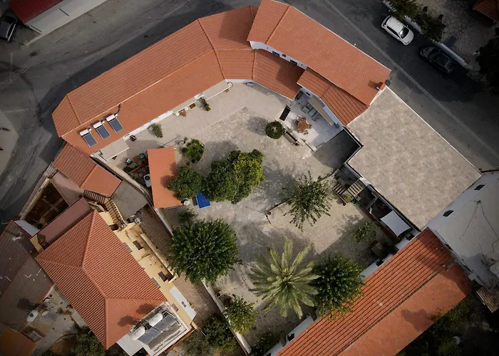 The Courtyard Episkopi * Episkopi (Limassol)