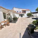 Сasa de vacaciones The Courtyard Episkopi
